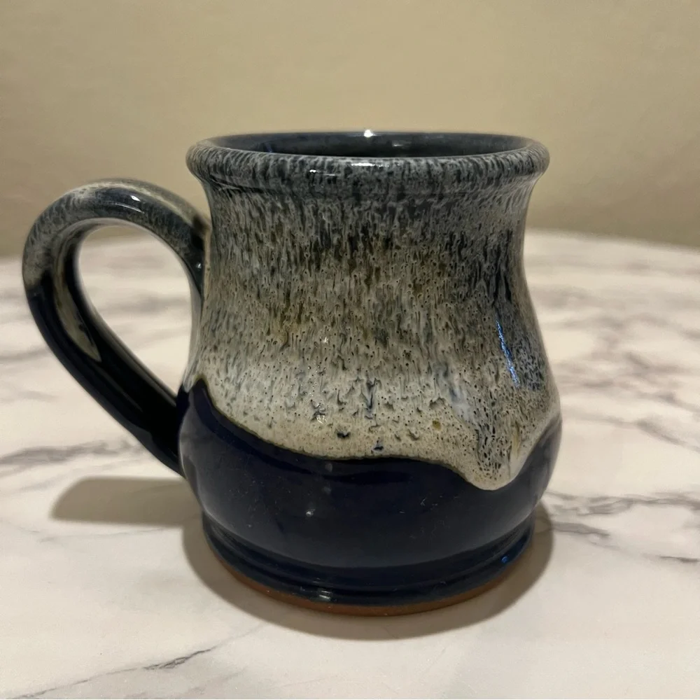 ANOTHER BROKEN EGG CAFE Panama City Beach FL Coffee Mug Blue Deneen Pottery 2007